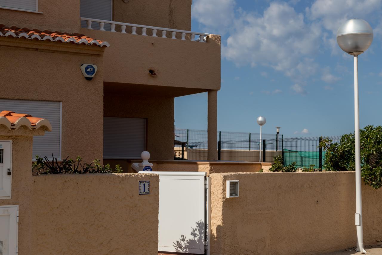 فيلا Travel Habitat Casa Perellonet فالنسيا المظهر الخارجي الصورة